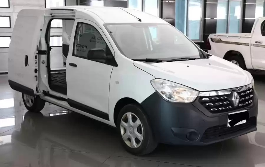 Gebraucht Renault Unspecified Zu vermieten in Riad #21249 - 1  image 
